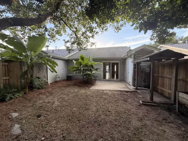 Charleston, SC 29412,1662 Dexter Ln