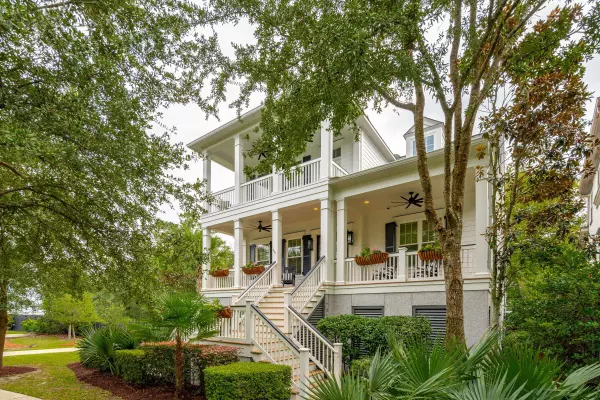 Charleston, SC 29492,1119 Oak Overhang St