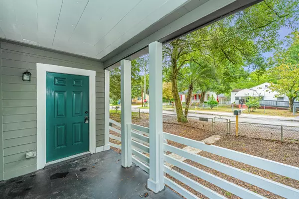 North Charleston, SC 29405,2744 E Surrey Dr