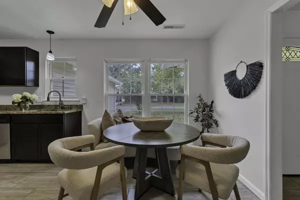 Summerville, SC 29486,212 Trestlewood Dr