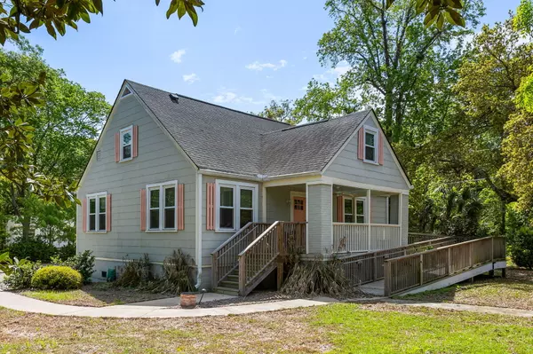1620 Bur Clare Dr, Charleston, SC 29412
