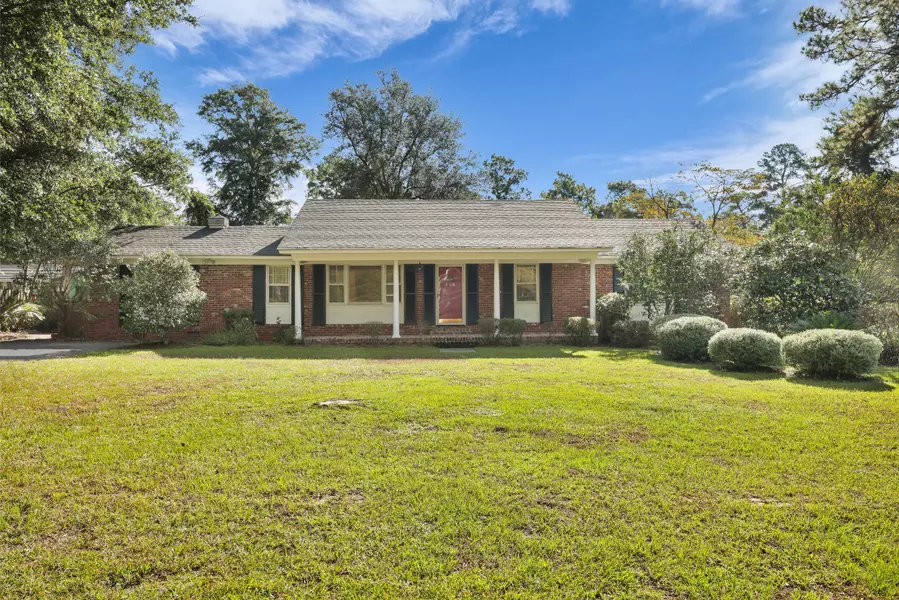 208 George St, Walterboro, SC 29488