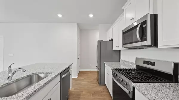 Summerville, SC 29486,793 Long Bluff Rd