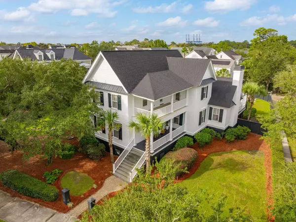 2393 Daniel Island Dr, Charleston, SC 29492