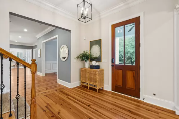 Charleston, SC 29492,2393 Daniel Island Dr