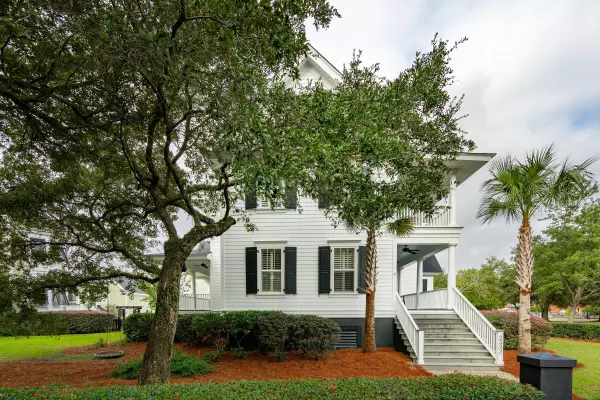 Charleston, SC 29492,2393 Daniel Island Dr