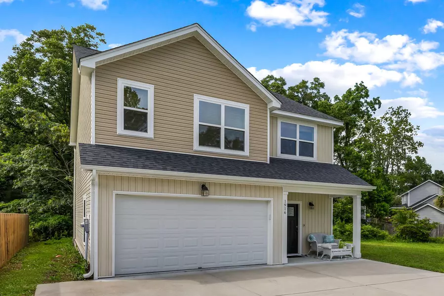 1916 Hollings Rd, Charleston, SC 29412