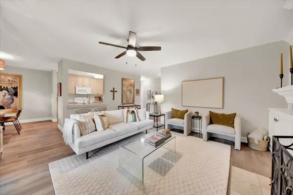 Mount Pleasant, SC 29464,1130 Village Creek Ln #3