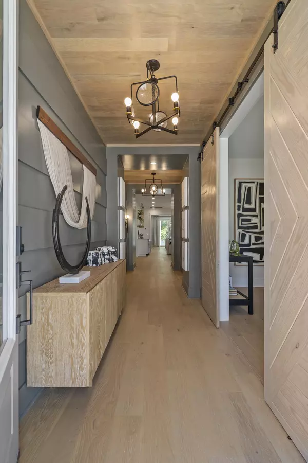 Charleston, SC 29492,1266 Harriman Ln