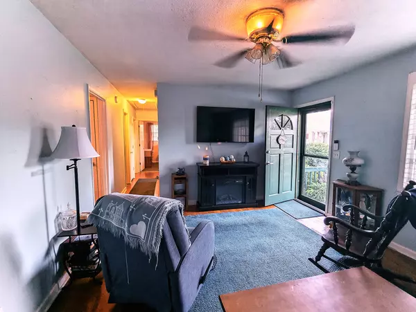 North Charleston, SC 29405,4023 Mark St