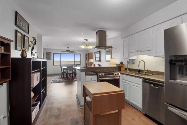 Folly Beach, SC 29439,163 Marsh View Villas