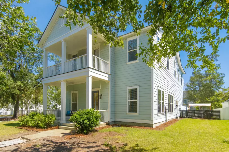 100 E Respite Ln, Summerville, SC 29483