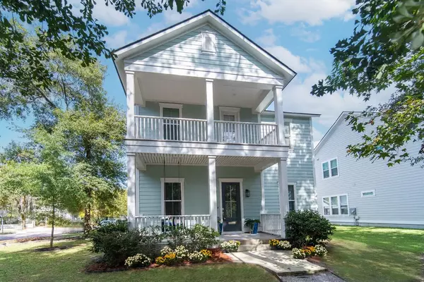 100 E Respite Ln, Summerville, SC 29483