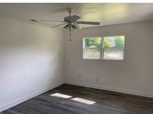 North Charleston, SC 29405,3108 Accabee Rd