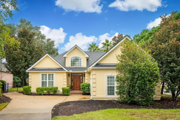 601 Wading Ct, Mount Pleasant, SC 29464
