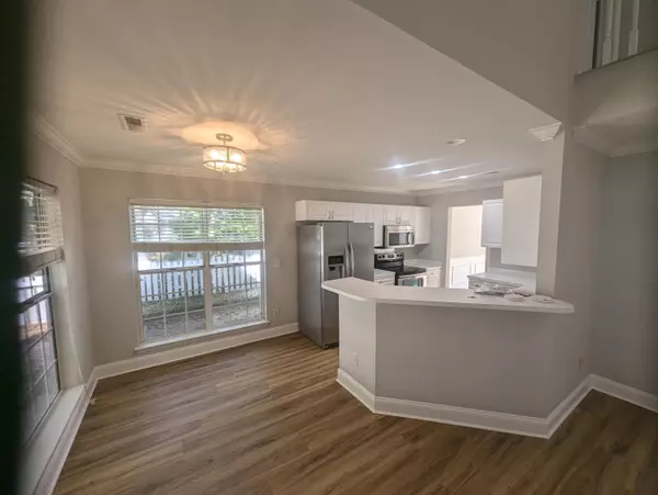 Mount Pleasant, SC 29464,1339 Center Lake Dr