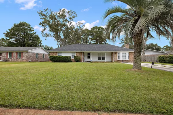 118 Mulberry Dr, Summerville, SC 29486