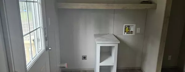 Eutawville, SC 29048,117 Martin Dr