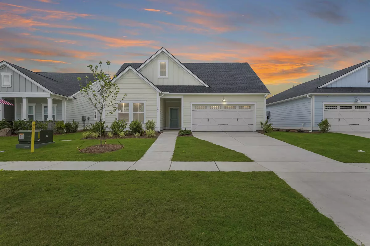 Summerville, SC 29486,107 Barker St