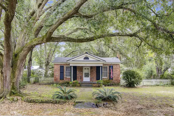 Walterboro, SC 29488,306 Perry Rd