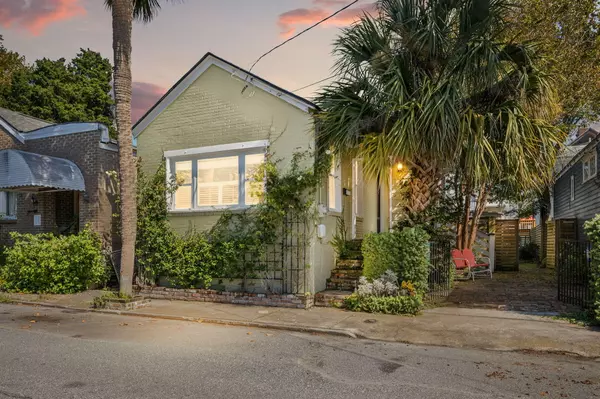 10 Dewey St, Charleston, SC 29403