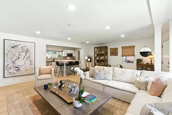 610 Palmetto St, Mount Pleasant, SC 29464