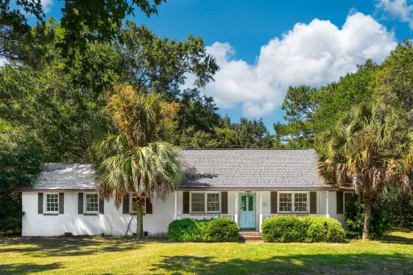 1728 Rifle Range Rd, Mount Pleasant, SC 29464