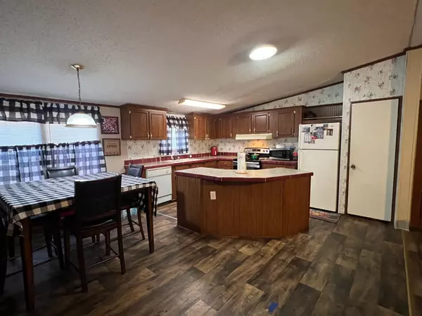 Summerton, SC 29148,1159 Challenger Ct