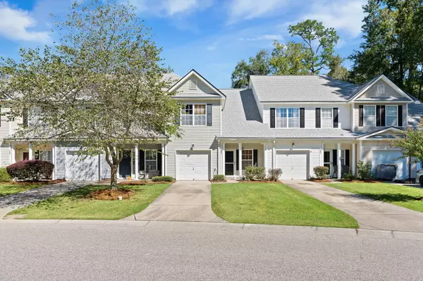 404 Savannah River Dr, Summerville, SC 29485