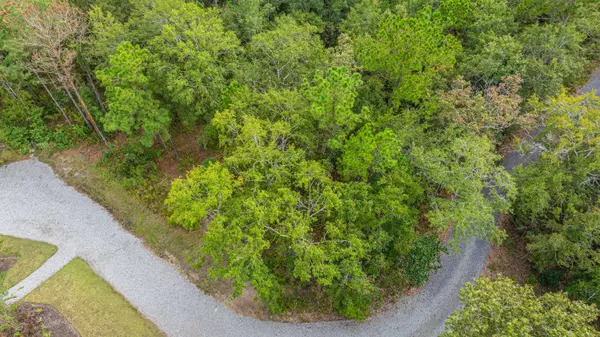 964 Awendaw Lakes Blvd, Awendaw, SC 29429