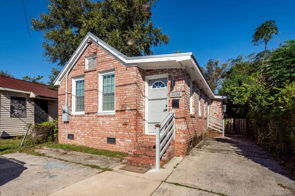 2236 Birdie Garrett St, Charleston, SC 29405