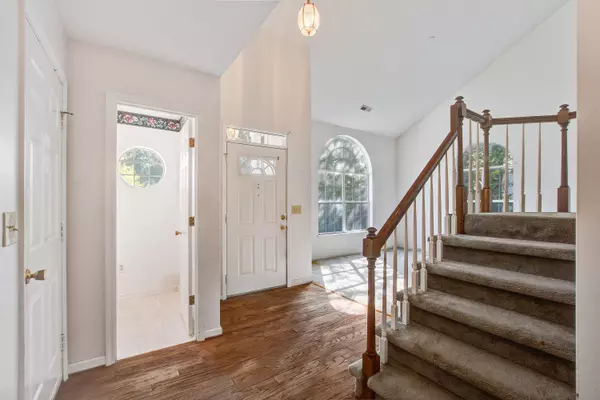 Mount Pleasant, SC 29464,1928 Oak Tree Ln