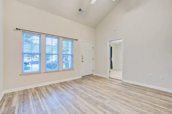 Summerville, SC 29483,500 Tree Branch Cir