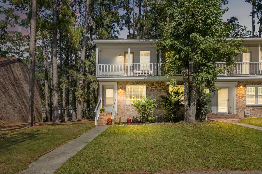 308 Crestview Dr #A, Summerville, SC 29485