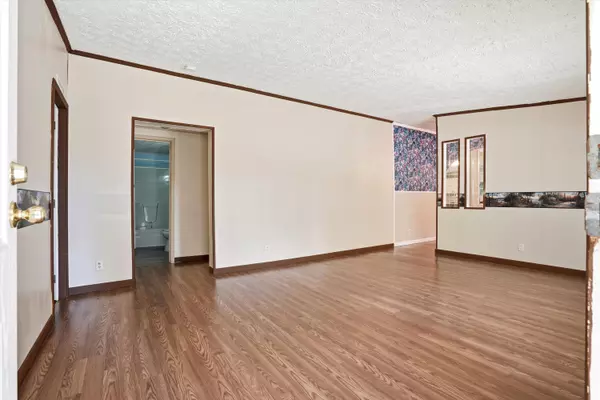 Cross, SC 29436,120 Princess Ln