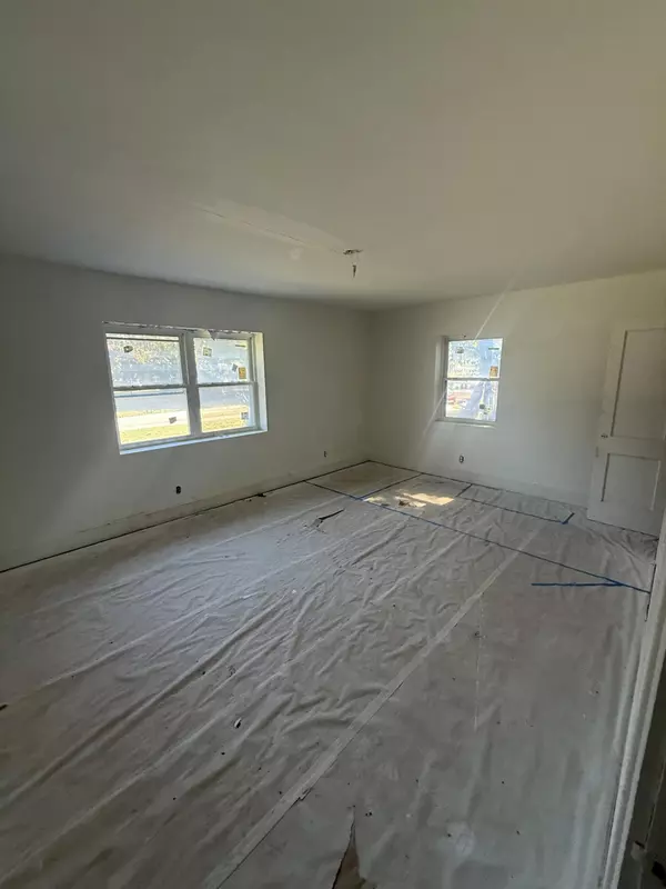 North Charleston, SC 29405,3997 Saint Johns Ave