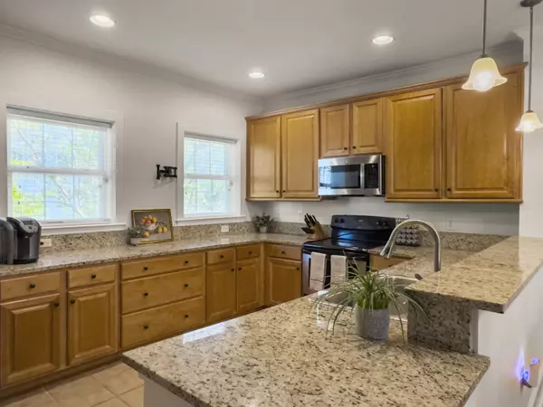 Mount Pleasant, SC 29464,212 Etiwan Pointe Dr #115-5