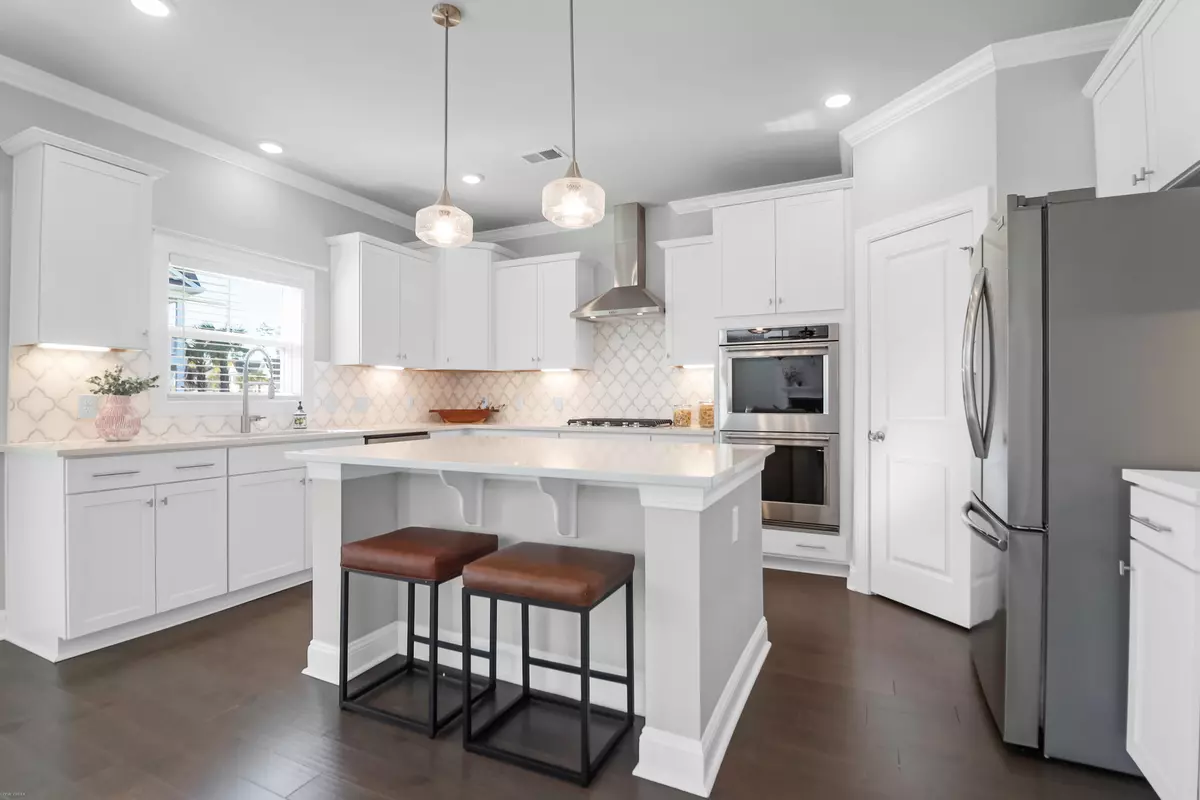 Summerville, SC 29486,185 Whaler Ave