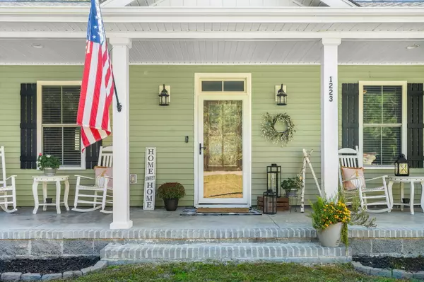 Ridgeville, SC 29472,1223 Lebanon Road Rd