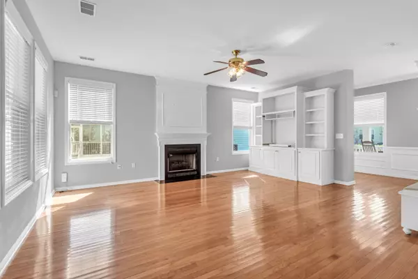 Mount Pleasant, SC 29466,2250 Sandy Point Ln