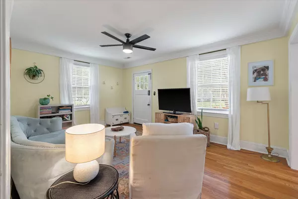 Charleston, SC 29407,10 Lyttleton Ave