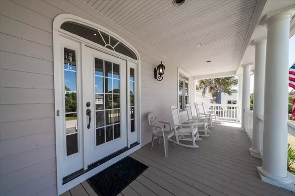 Edisto Beach, SC 29438,2403 Point St #7