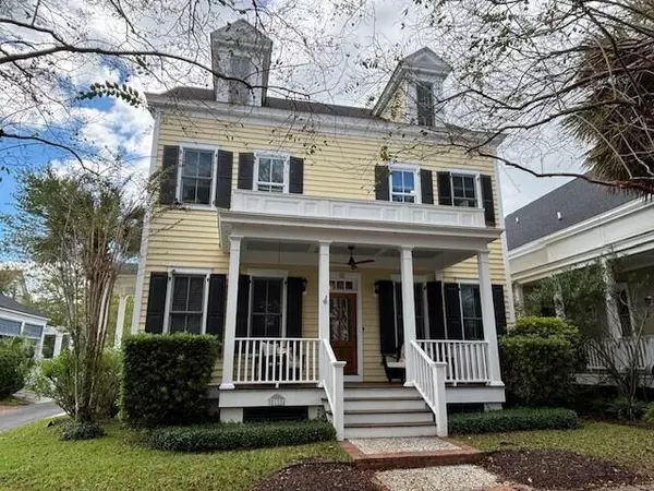 12 Leeann Ln, Mount Pleasant, SC 29464