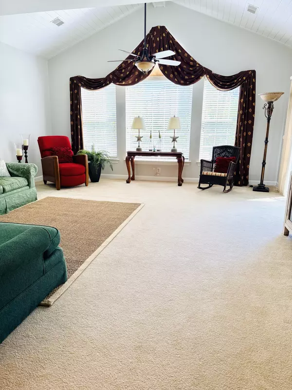 Mount Pleasant, SC 29466,1371 Hopton Cir