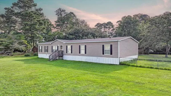 101 Liberty Rd, Bonneau, SC 29431