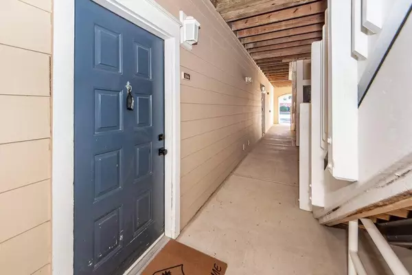 Charleston, SC 29492,300 Bucksley Lane Ln #106