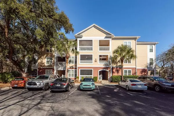 300 Bucksley Lane Ln #106, Charleston, SC 29492