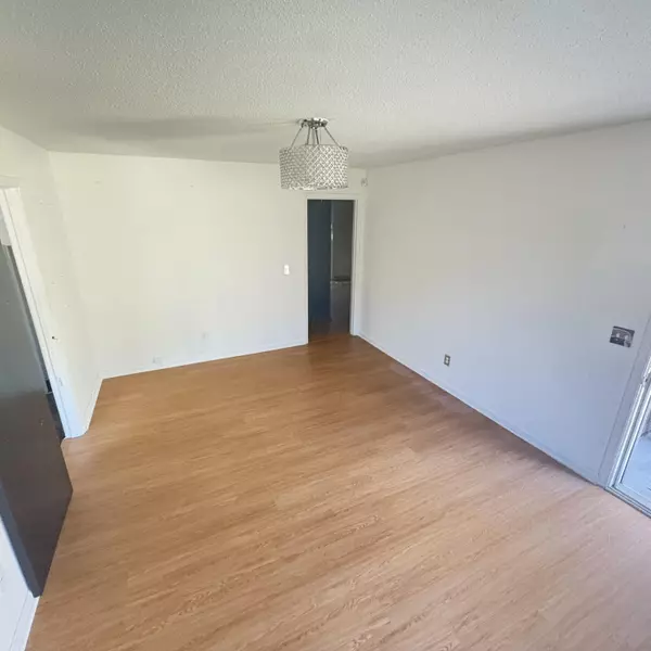 Ladson, SC 29456,206 Limehouse Dr