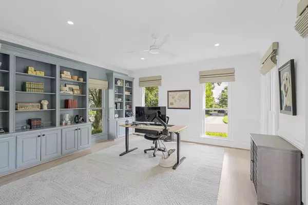 Mount Pleasant, SC 29464,578 Island Walk East