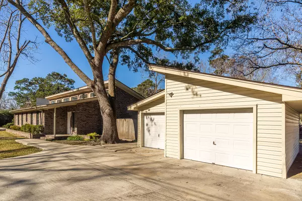 Charleston, SC 29412,1612 Means St